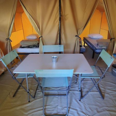 Camping Onlycamp Les Pins Nançay Kültér fotó