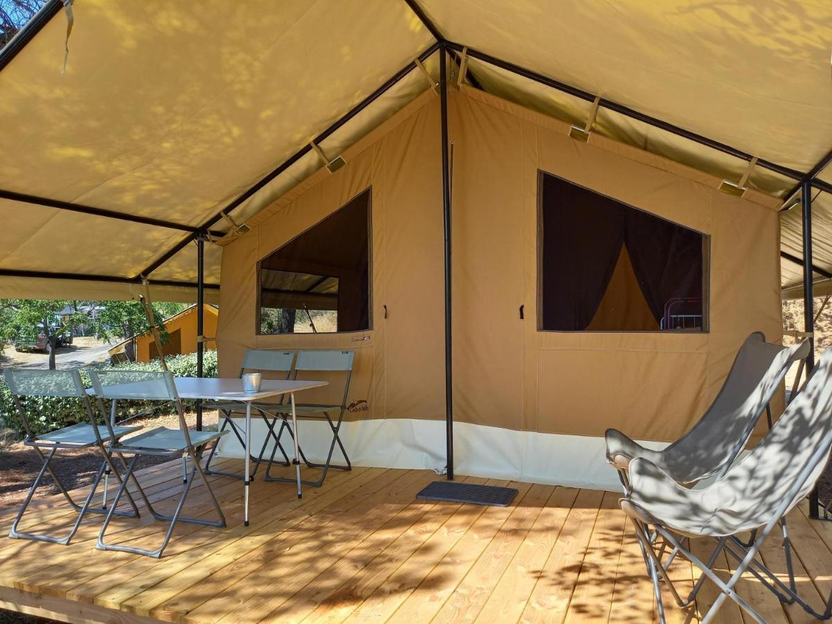 Camping Onlycamp Les Pins Nançay Kültér fotó